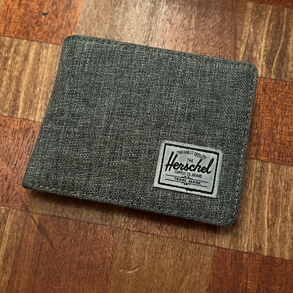 Herschel supply co. Wallet